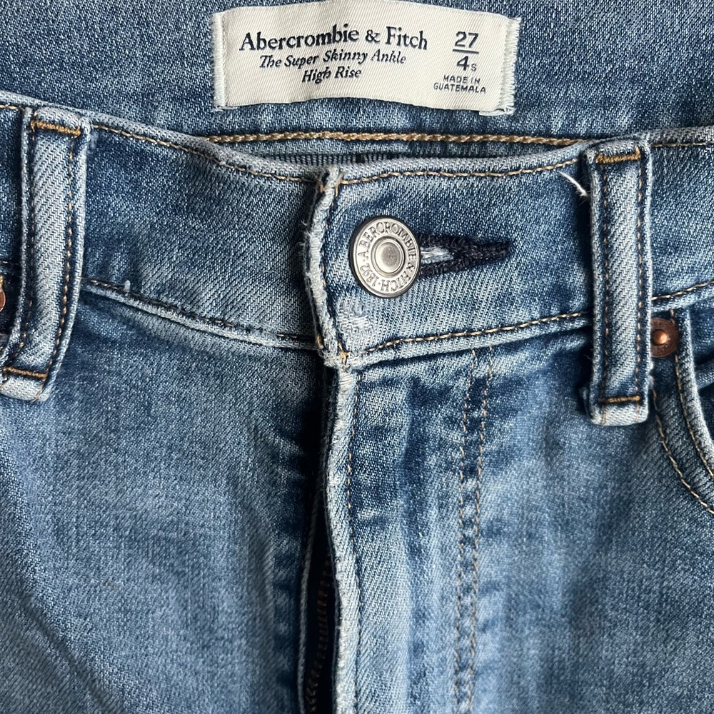 Abercrombie & Fitch Super Skinny Ankle High Rise